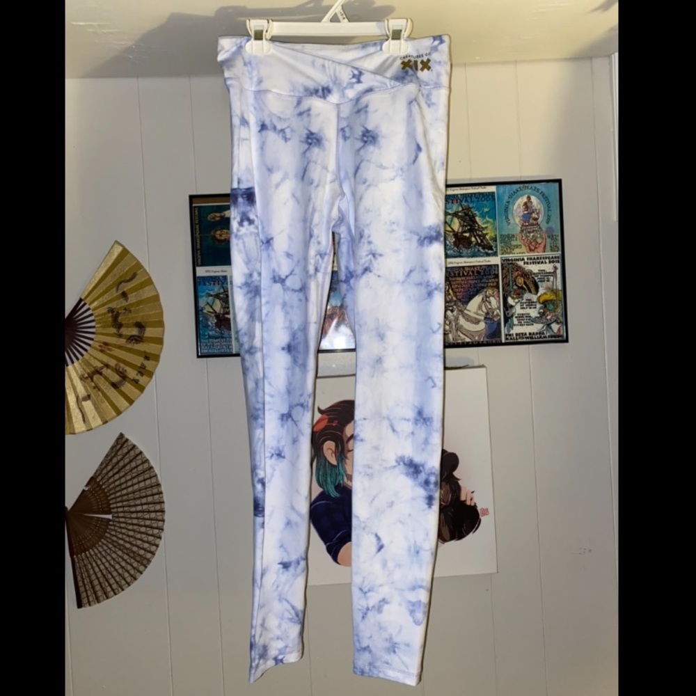 Frosted Marble Leggings, Scrunch Butt, Dance, Pole